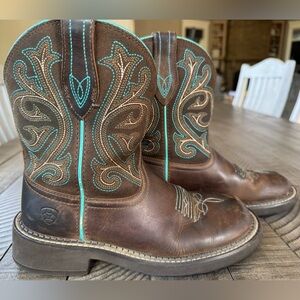 Ariat Fatbaby Heritage Western Performance Boots - Round Toe Women’s Size 7.5